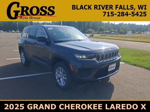 2025 Jeep Grand Cherokee Laredo X 4x4