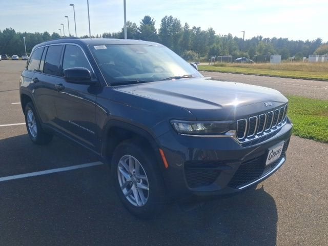 2025 Jeep Grand Cherokee Laredo X 4x4