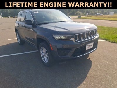 2025 Jeep Grand Cherokee Laredo X 4x4