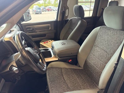 2018 RAM 1500 Big Horn Crew Cab 4x4 5'7" Box