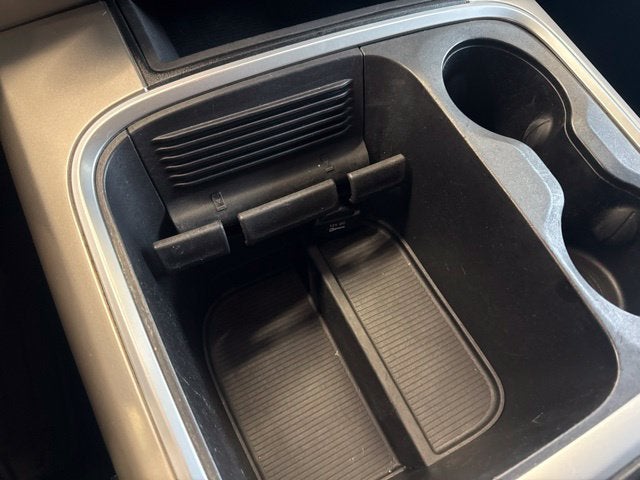 2018 RAM 1500 Big Horn Crew Cab 4x4 5'7" Box