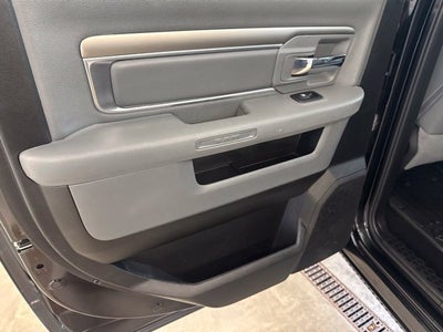 2018 RAM 1500 Big Horn Crew Cab 4x4 5'7" Box