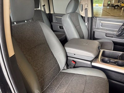 2018 RAM 1500 Big Horn Crew Cab 4x4 5'7" Box