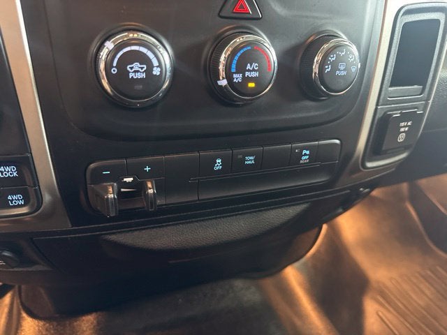 2014 RAM 1500 SLT