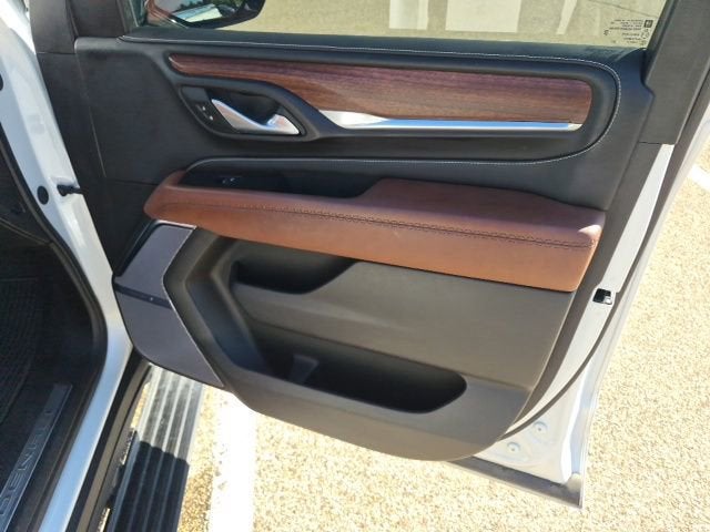 2024 GMC Yukon Denali Ultimate