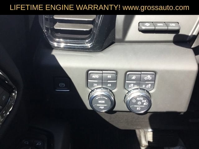 2025 GMC Sierra 3500 HD AT4