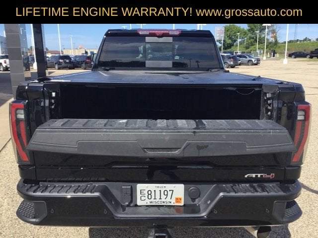 2025 GMC Sierra 3500 HD AT4