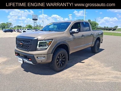 2021 Nissan TITAN Crew Cab PRO-4X 4x4