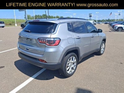 2022 Jeep Compass Latitude Lux 4x4