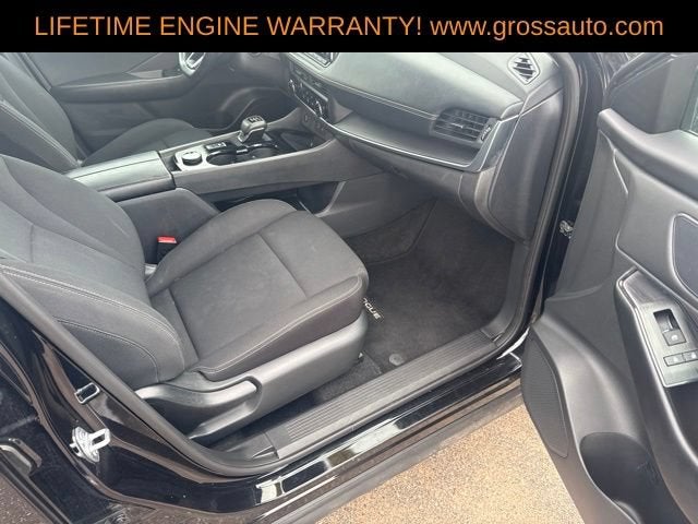 2024 Nissan Rogue S