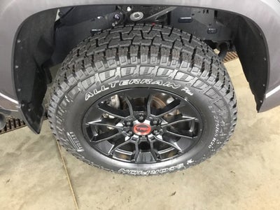 2022 Toyota Tundra 4WD SR5