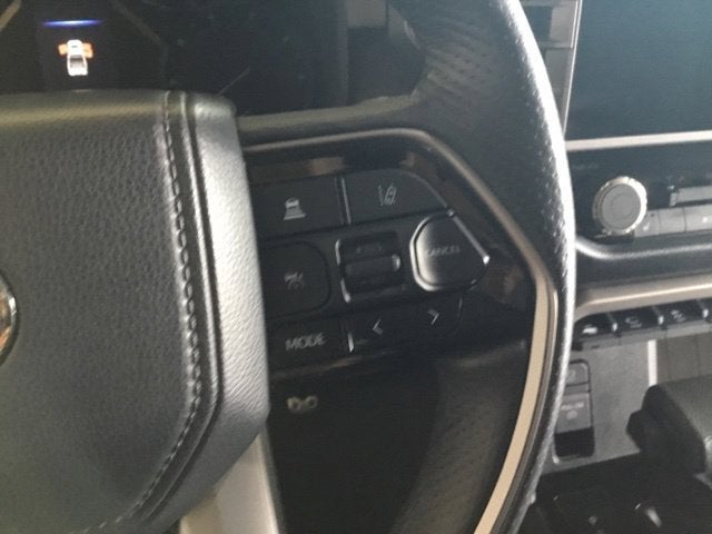 2022 Toyota Tundra 4WD SR5