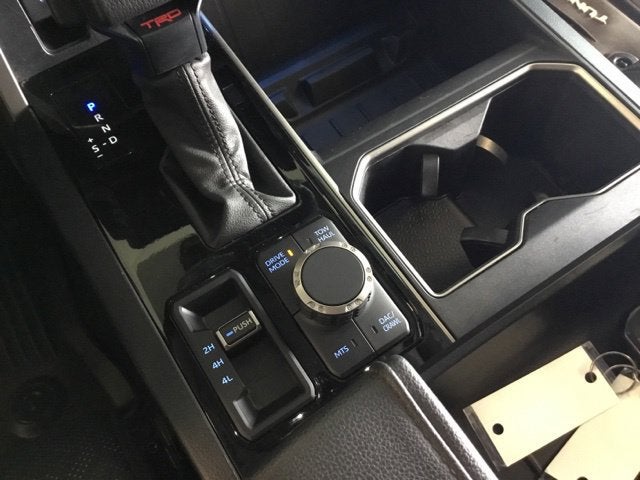 2022 Toyota Tundra 4WD SR5
