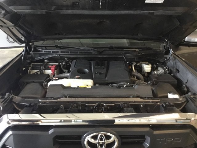 2022 Toyota Tundra 4WD SR5