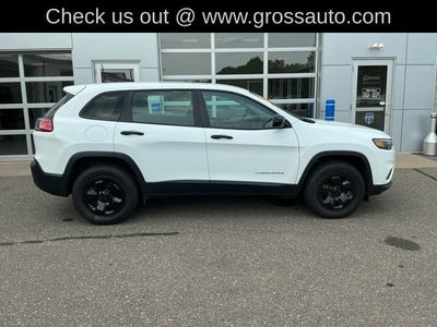 2022 Jeep Cherokee Sport