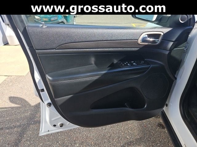 2017 Jeep Grand Cherokee Laredo