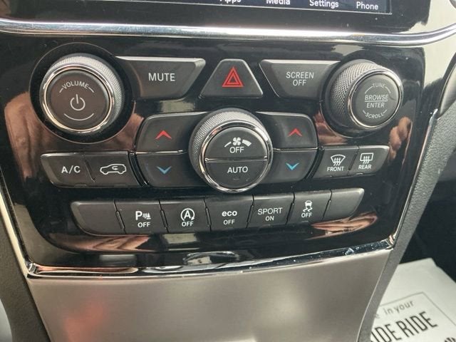 2022 Jeep Grand Cherokee WK Laredo X