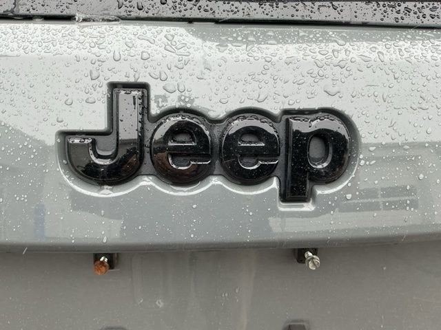 2022 Jeep Grand Cherokee WK Laredo X