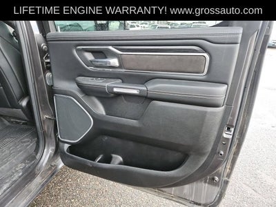 2023 RAM 1500 Laramie Crew Cab 4x4 5'7" Box