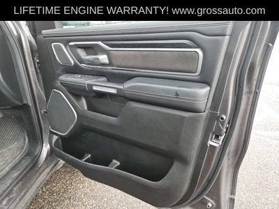 2023 RAM 1500 Laramie Crew Cab 4x4 5'7" Box
