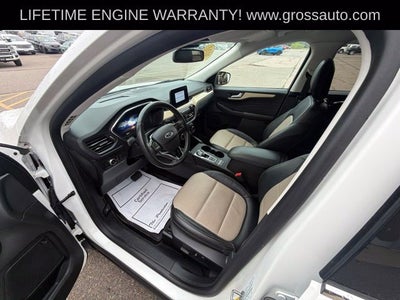 2022 Ford Escape Titanium