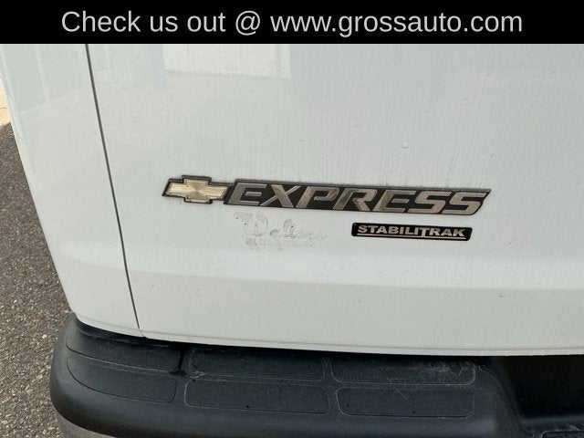 2012 Chevrolet Express Passenger 3500 1LT