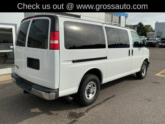 2012 Chevrolet Express Passenger 3500 1LT