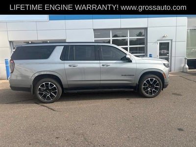 2025 Chevrolet Suburban RST