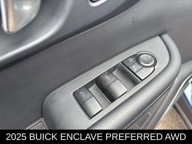 2025 Buick Enclave Preferred