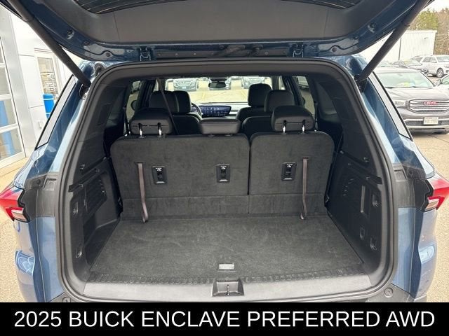 2025 Buick Enclave Preferred