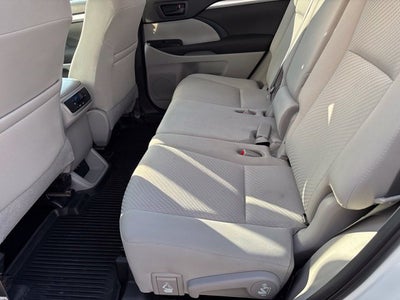 2019 Toyota Highlander LE