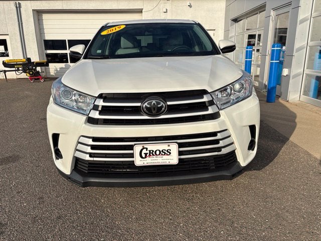 2019 Toyota Highlander LE