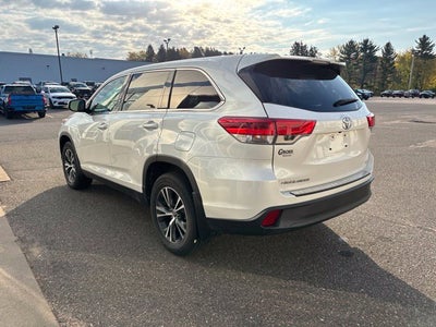 2019 Toyota Highlander LE