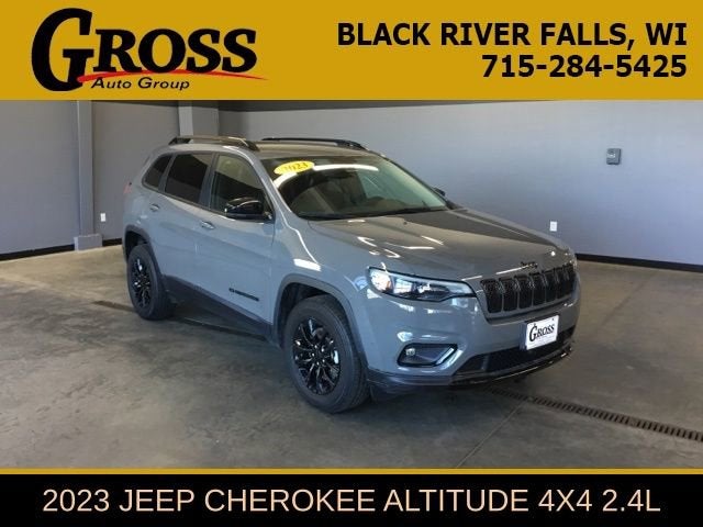 2023 Jeep Cherokee Altitude Lux