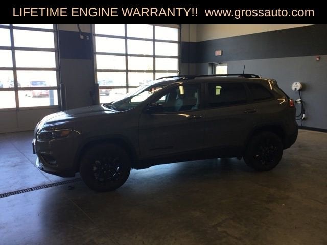 2023 Jeep Cherokee Altitude Lux
