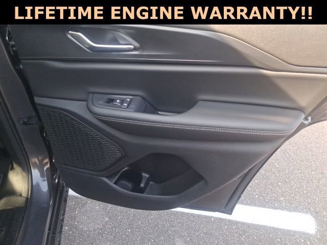 2025 Jeep Grand Cherokee Laredo X