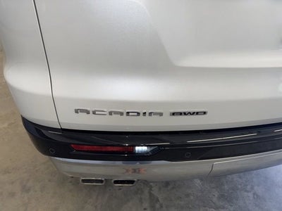 2025 GMC Acadia Denali