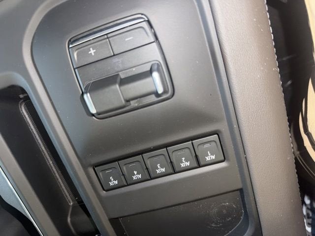 2026 GMC Sierra 3500 HD Denali DRW