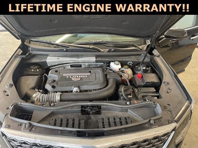 2024 Cadillac XT4 Premium Luxury