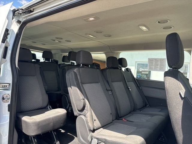 2022 Ford Transit Passenger Wagon XL