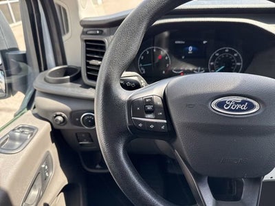 2022 Ford Transit Passenger Wagon XL