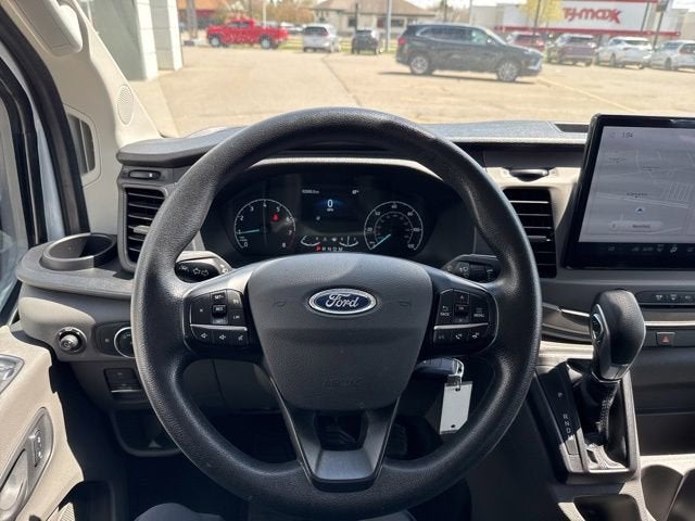 2022 Ford Transit Passenger Wagon XL