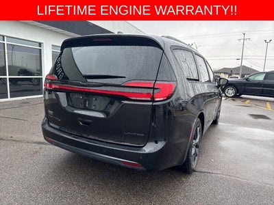 2025 Chrysler Pacifica Limited