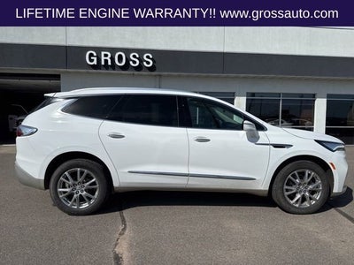 2023 Buick Enclave Essence