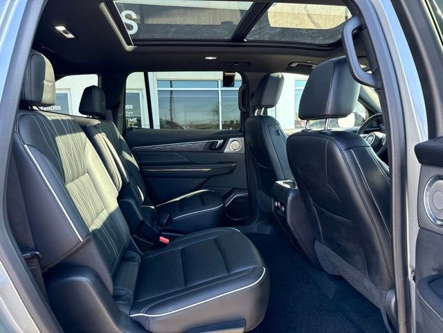 2025 Buick Enclave Avenir