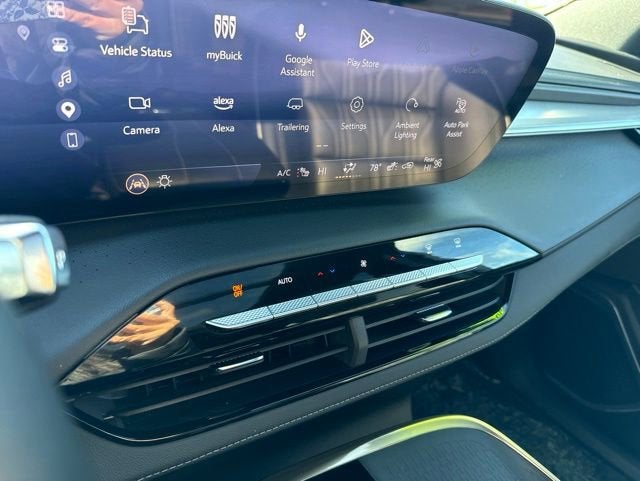 2025 Buick Enclave Avenir