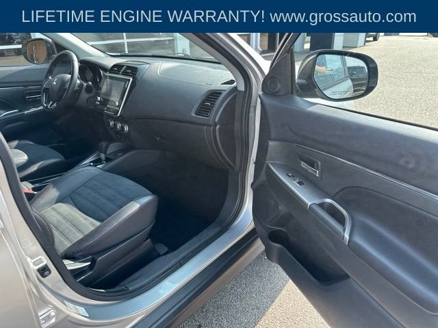 2024 Mitsubishi Outlander Sport S
